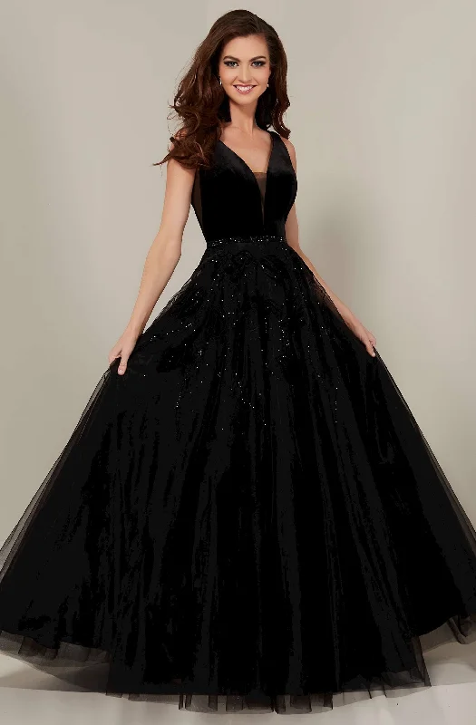 Formal Dress for Sailing RegattasTiffany Designs - V-Neck Velvet Bodice Floral Tulle Gown 16342SC