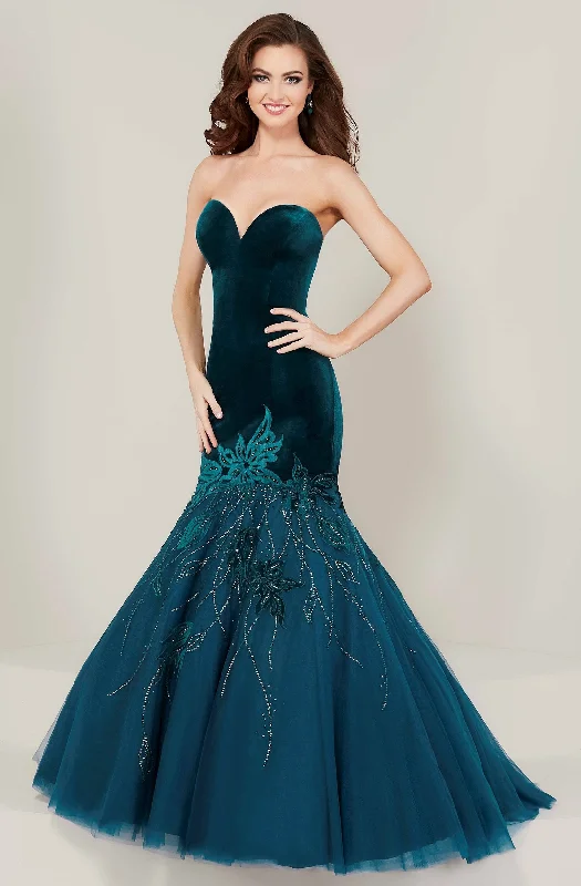 Formal Dress for Tennis TournamentsTiffany Designs - Sweetheart Velvet Tulle Mermaid Gown 16330SC