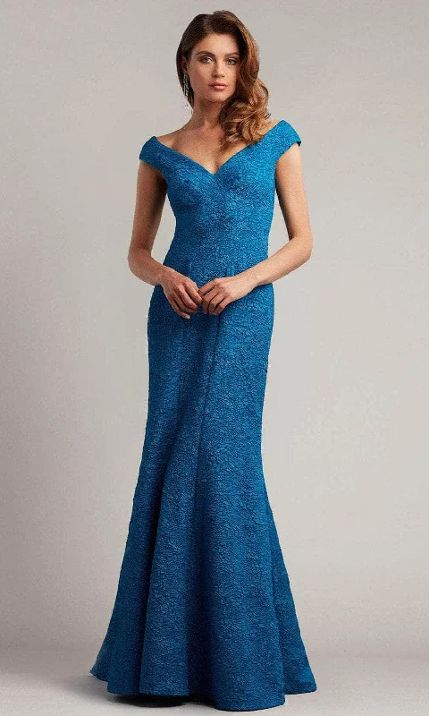 Formal Dress for Sports AwardsTadashi Shoji BUA22242L - Cap Sleeve V-neck Long Gown