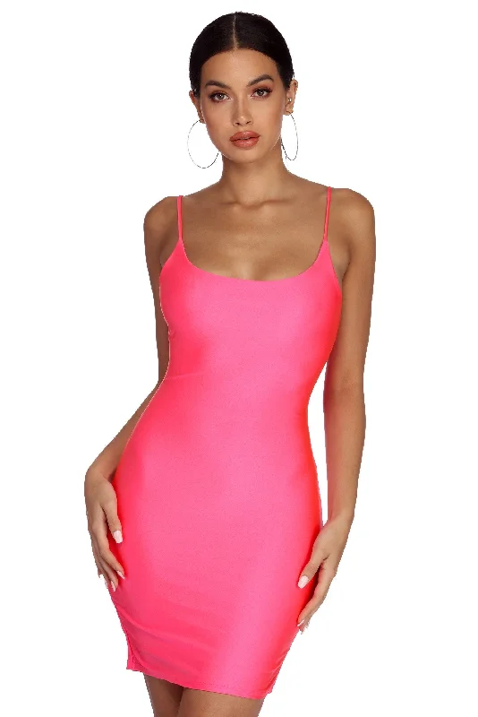 wrap Mimi dresses for an hourglass figureCurves Ahead Neon Mini Dress