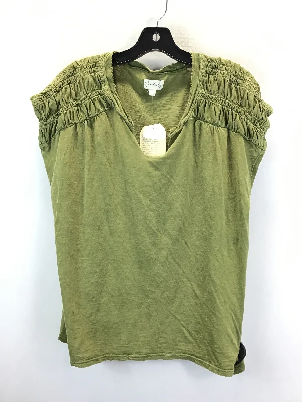 women's tops for those who want to create stylish and put-together outfits without spending a fortuneGreen Top Sleeveless Wonderly, Size L