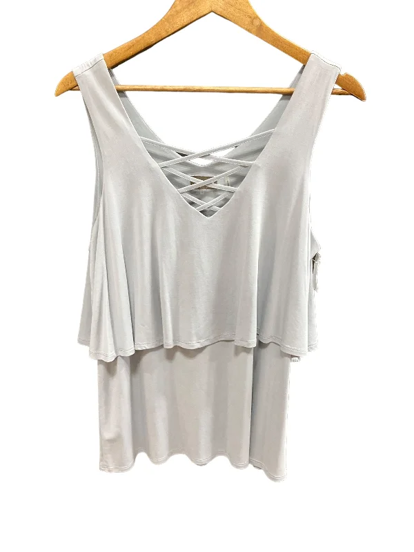 women's tops for those who want to elevate their everyday wear with chic and elegant piecesGrey Top Sleeveless Crosby, Size L