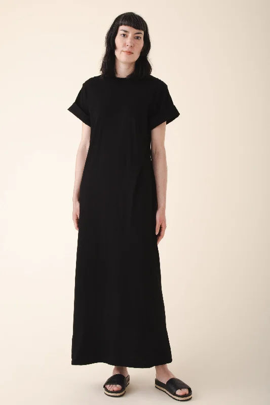 women's bespoke dressesMarket Dress in Black