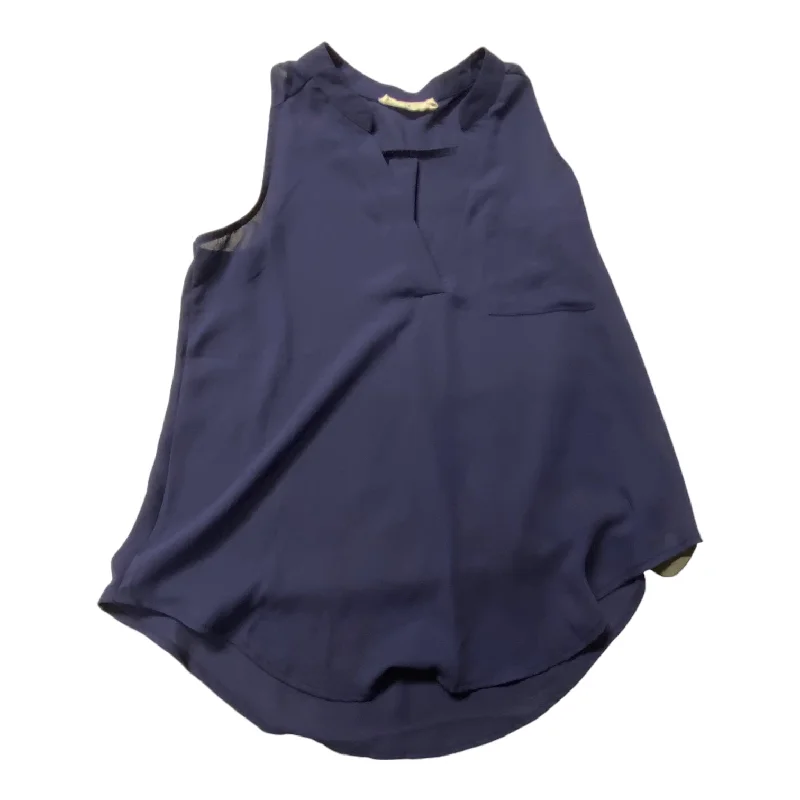 women's tops for those who want to create outfits that reflect their personal style and sense of fashionNavy Top Sleeveless Lush, Size Xs