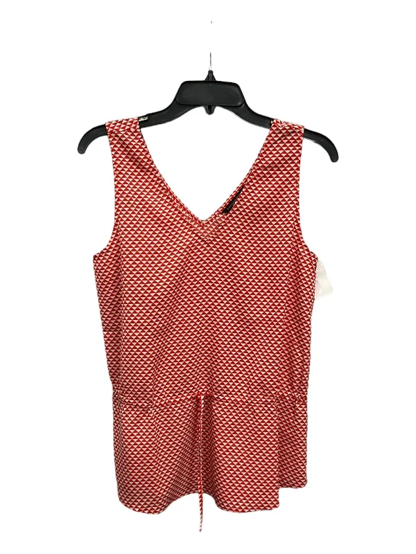 women's tops for those who seek both style and comfortRed & White Top Sleeveless Banana Republic, Size S