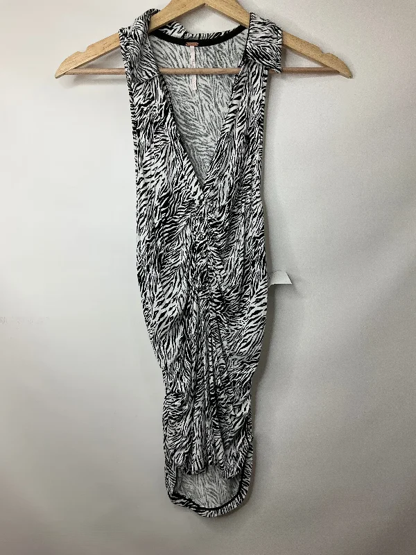 women's tops for those who want to add a bit of flair and personality to their looksZebra Print Top Sleeveless Free People, Size L